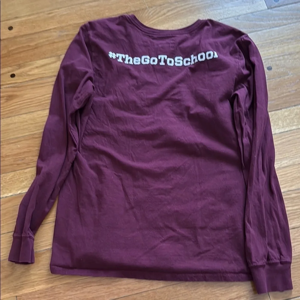 Nike University of Detroit Jesuit Maroon Long Sleeve T-Shirt Size Small